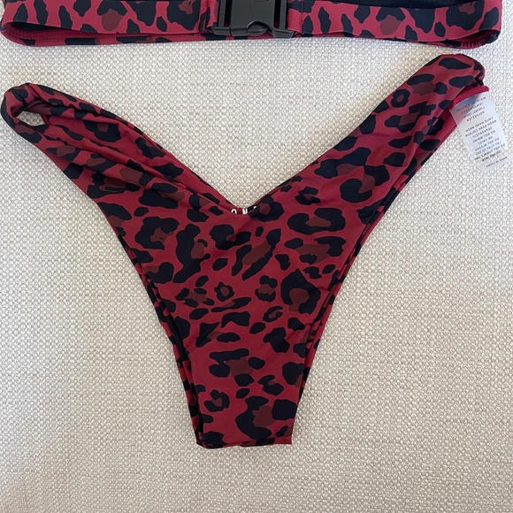 Lioness The Kourtney Bikini Set Red Leopard XS NWT - Picture 3 of 12